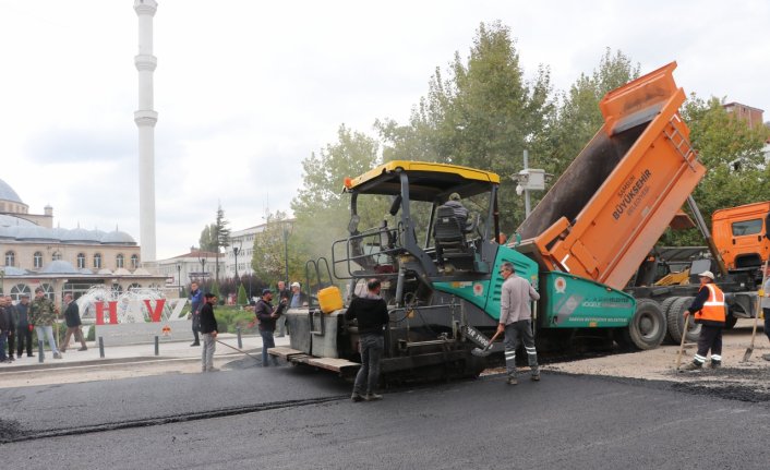 Havza'da Samsun Büyükşehir Belediyesi asfalt çalışmalarına başladı