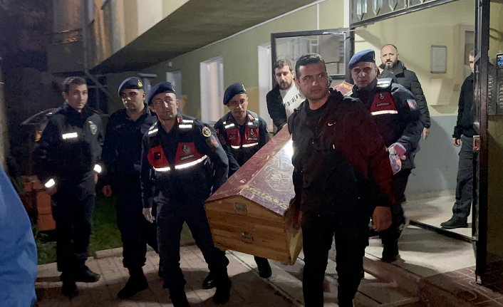 Kastamonu'da polis memuru, eşini tabancayla vurarak öldürdü