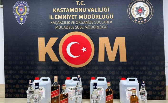 Kastamonu'da düzenlenen kaçak içki ve tütün operasyonlarında 2 kişi gözaltına alındı