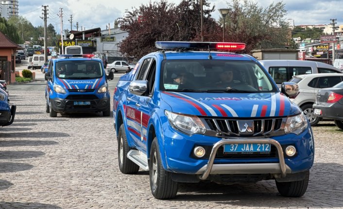 Kastamonu'da eşini öldüren polis adliyeye sevk edildi