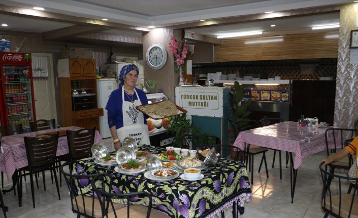 Kastamonulu kadın aşçı, çocukluk hayalini 60 yaşında gerçekleştirdi