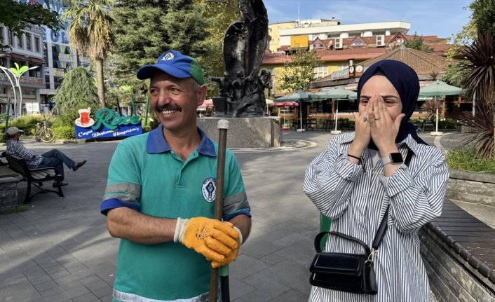 Rize Belediyesinden temizlik görevlisine doğum günü sürprizi