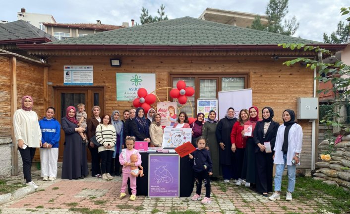 Samsun'da Emzirme Haftası dolayısıyla anne ve anne adaylarına eğitim verildi