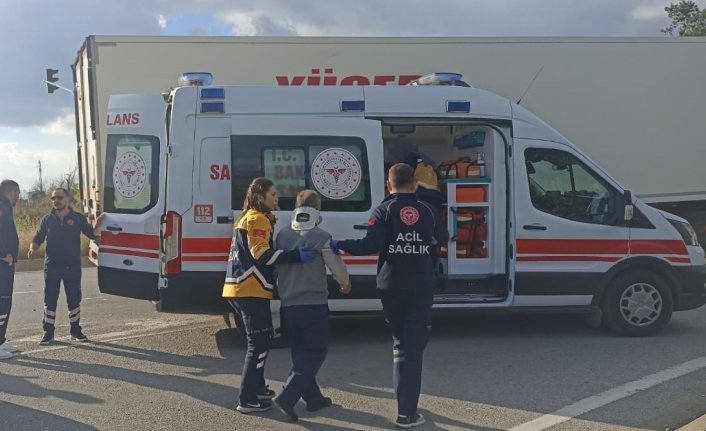 Samsun'da meydana gelen trafik kazasında 3 kişi yaralandı