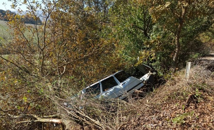 Samsun'da polis aracına çarpıp kaçan firari hükümlü kovalamaca sonucu yakalandı