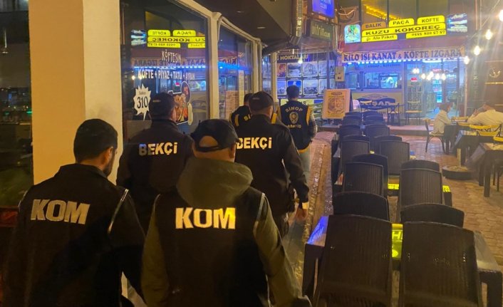 Sinop'ta polis “Güvenli Sokaklar“ uygulaması yaptı