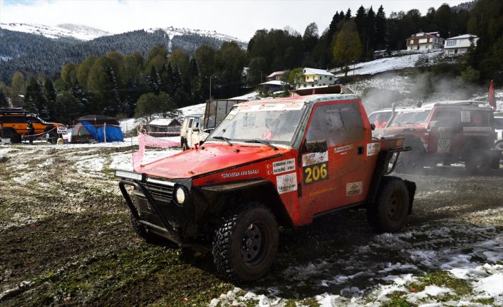 Trabzon'da Türkiye Off-Road Şampiyonası'nın 5. ayağında mukavemet etabı yapıldı