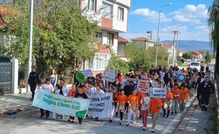 Yeniçağa'da “sağlıklı yaşam yürüyüşü“ yapıldı