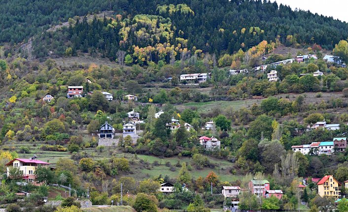 Zigana Dağı sonbahar renklerine büründü