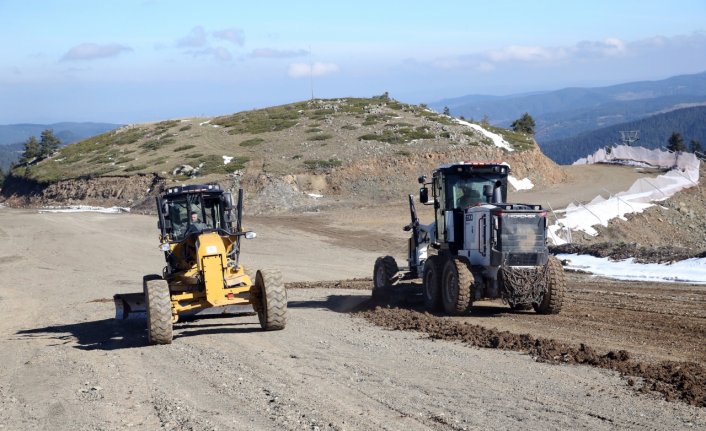 Anadolu'nun “yüce dağı“ Ilgaz kayak sezonu için gün sayıyor