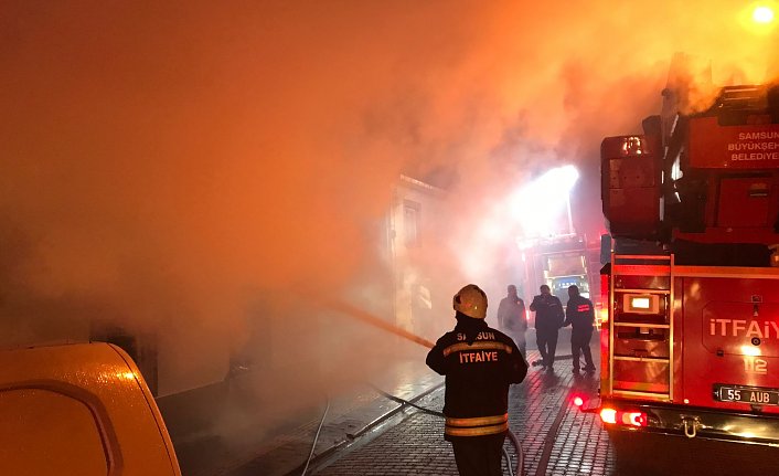 Bafra'da müstakil evde çıkan yangın söndürüldü