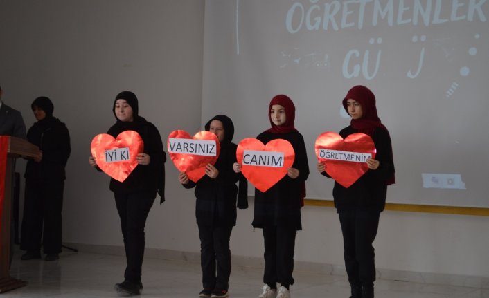 Dodurga'da Öğretmenler Günü kutlandı