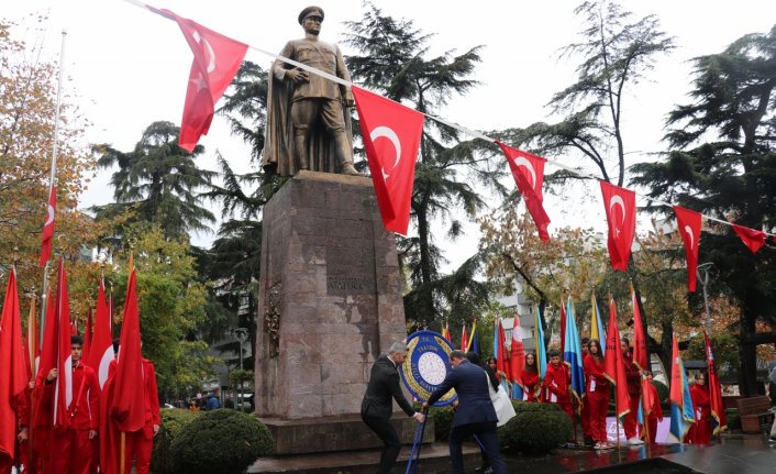 Giresun, Ordu ve Trabzon'da 24 Kasım Öğretmenler Günü kutlandı