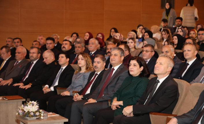 Karabük'te uyuşturucu ve bağımlılıkla mücadele toplantısı yapıldı