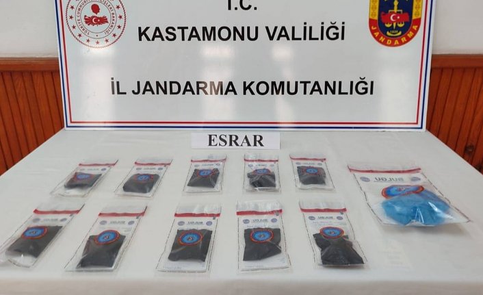 Kastamonu'da uyuşturucu operasyonlarında yakalanan 2 kişi tutuklandı