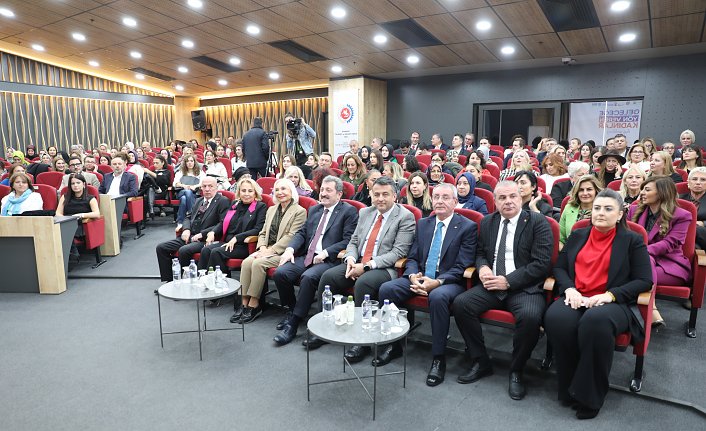 Samsun'da “Geleceğe Yön Veren Kadınlar“ programı düzenlendi