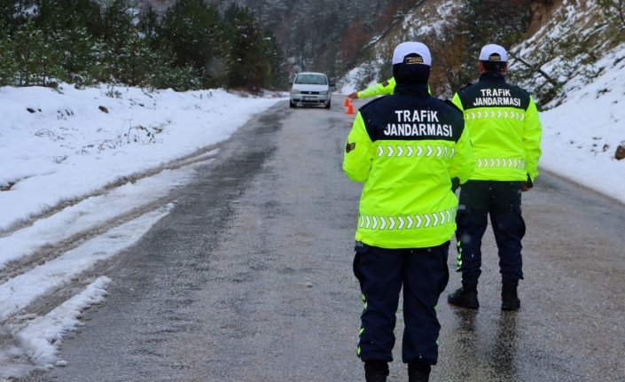 Sinop'ta sürücülere güvenli sürüş bilgilendirmesi yapıldı