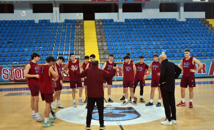 Trabzonspor, basketbolda geleceğin yıldızlarını yetiştirmek için çalışıyor