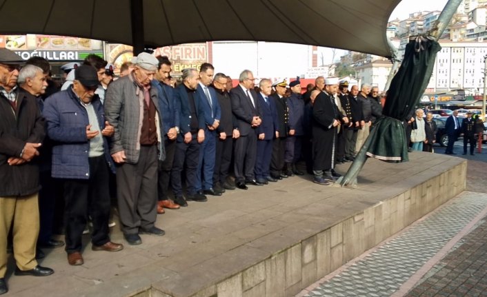 Zonguldak'ta fırtınada batan geminin personeli anıldı