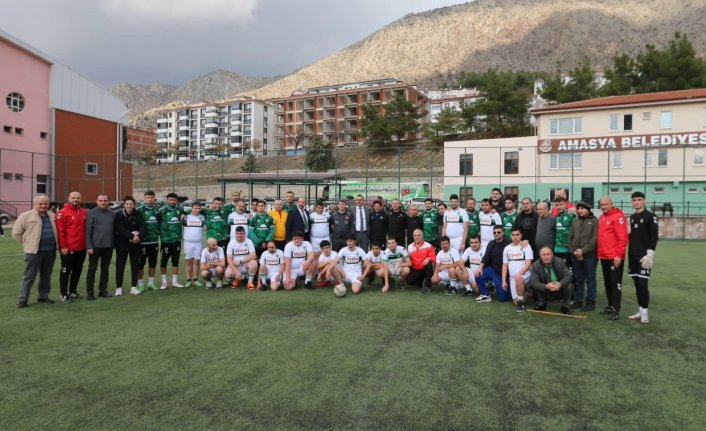 Amasya'da protokolle dostluk maçında kazanan “engelli bireyler“ oldu