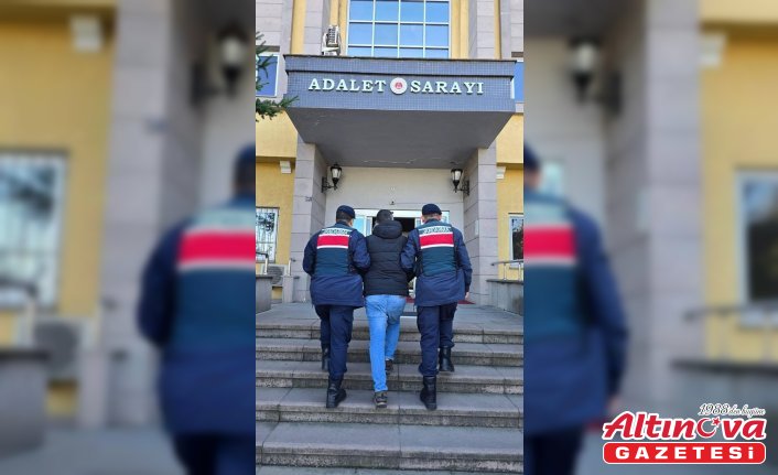 Artvin'de 6 firari yakalandı