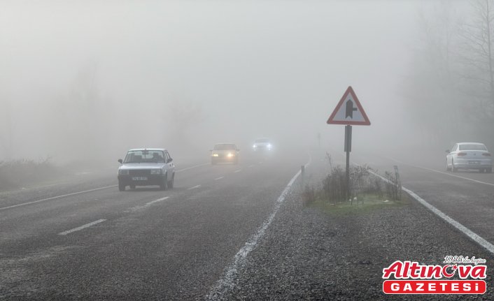 Bartın'da sis trafiği olumsuz etkiledi