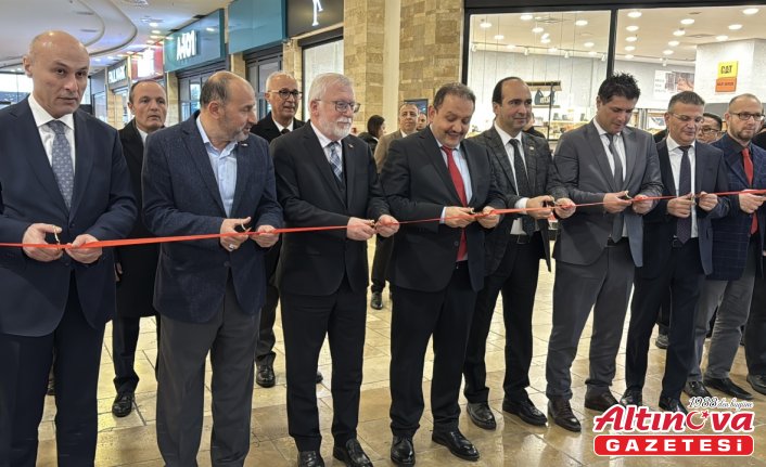 Bolu'da tutuklu ve hükümlülerin eserleri sergilendi