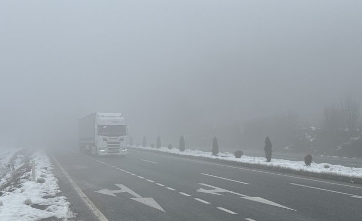 Kastamonu'da sis etkili oluyor