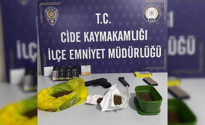 Kastamonu'da uyuşturucu operasyonunda 4 zanlı yakalandı