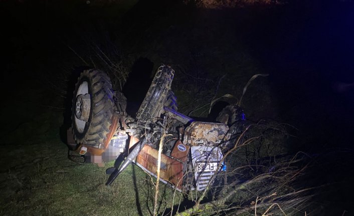 Samsun’da devrilen traktörün sürücüsü öldü