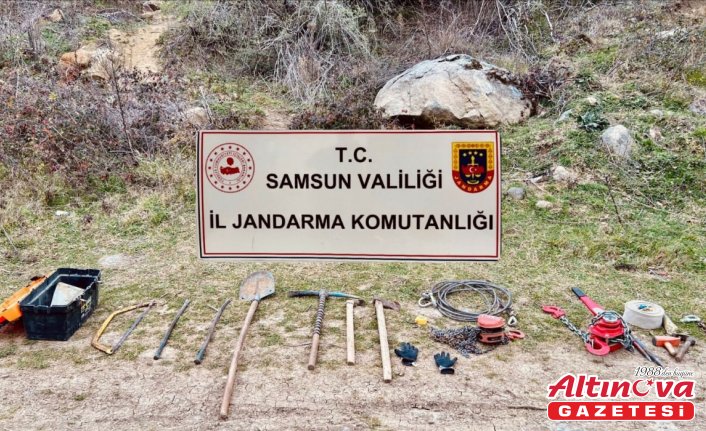 Samsun'da kaçak kazı yapan 2 kişi suçüstü yakalandı