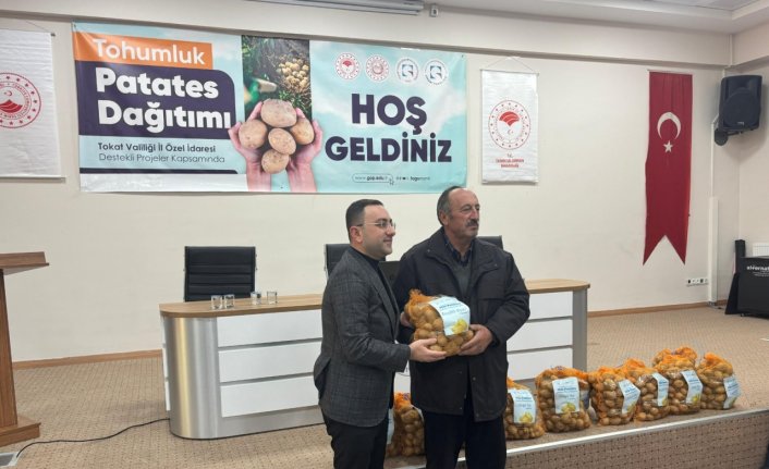 TOGÜ tarafından 30 ton patates tohumu üreticilere dağıtıldı