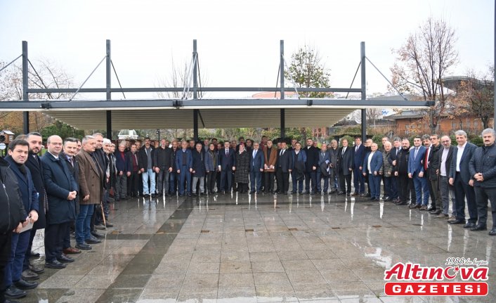 Trabzon Büyükşehir Belediye Başkanı Genç, mahalle muhtarları ile buluştu