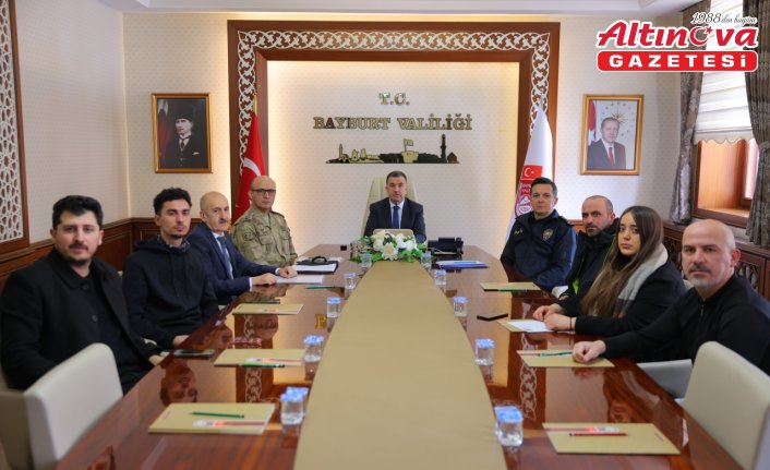 Bayburt'ta güvenlik ve asayiş bilgilendirme toplantısı düzenlendi