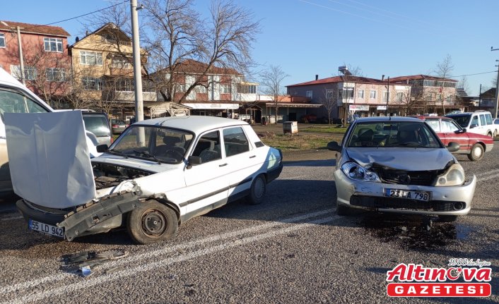 Çarşamba'da trafik kazasında 1 kişi yaralandı