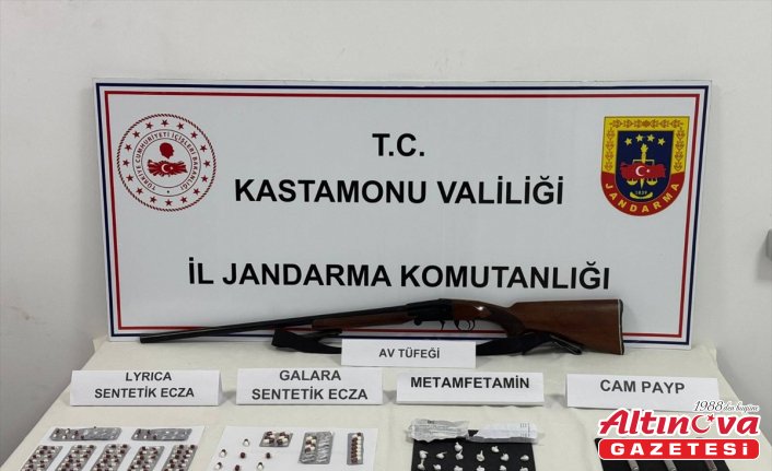 Kastamonu'da uyuşturucu operasyonunda 5 zanlı yakalandı