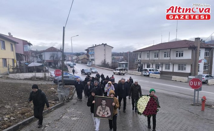 Milli güreşçi Hamit Kaplan, Amasya'da kabri başında anıldı