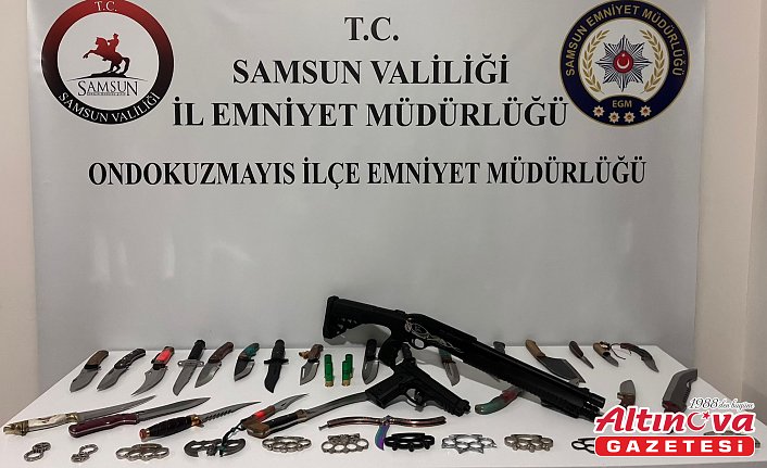 Samsun'da sosyal medyadan amaç dışı bıçak satan zanlı yakalandı