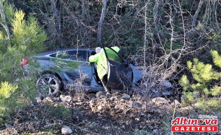 Sinop'ta iki otomobilin çarpışması sonucu 3 kişi yaralandı