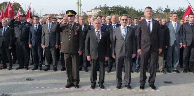 BAFRA’DA ÖĞRETMENLER GÜNÜ KUTLANDI