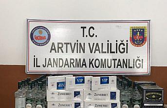 Artvin'da kaçak içki ve sigara ele geçirildi