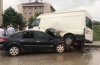 Düzce'de trafik kazası: 5 yaralı