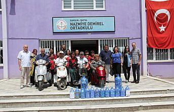 Bafra'da öğrencilerden mavi kapak kampanyasına destek