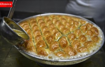 Antep baklavasında siparişler geri çevriliyor