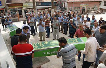 Kazada ölen kız kardeşler son yolculuklarına uğurlandı