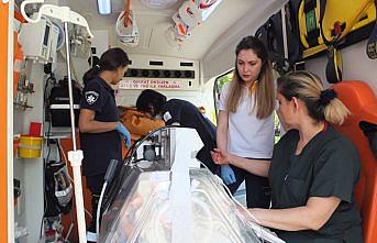 Ambulans helikopter 14 günlük bebek için havalandı