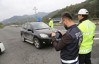 Karadeniz Sahil Yolu'nda drone ile trafik denetimi