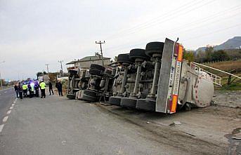 Ordu'da tır devrildi: 1 yaralı