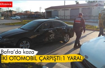 İKİ OTOMOBİL ÇARPIŞTI:1 YARALI