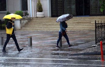 Marmara'nın doğusu ile İstanbul çevrelerinde aralıklı sağanak bekleniyor